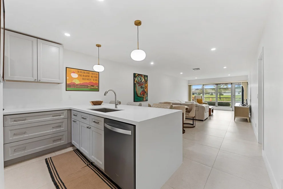 Unit for sale at 13797 Via Aurora, Delray Beach, FL 33484