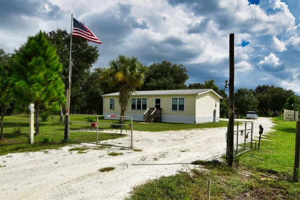 Unit for sale at 21876 NW 266th Street, Okeechobee, FL 34972