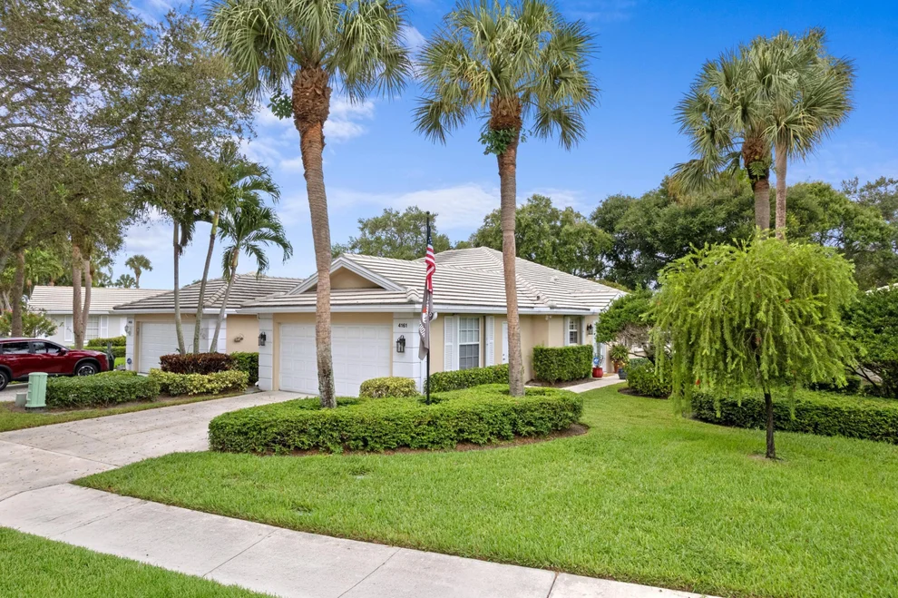 Unit for sale at 4161 Royal Oak Drive, Palm Beach Gardens, FL 33410