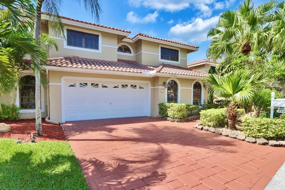 Unit for sale at 753 Villa Portofino Circle, Deerfield Beach, FL 33442