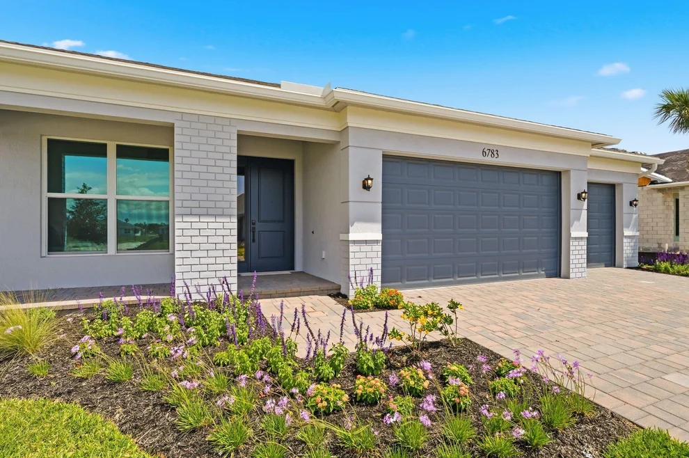 Unit for sale at 6783 68th Square, Vero Beach, FL 32967