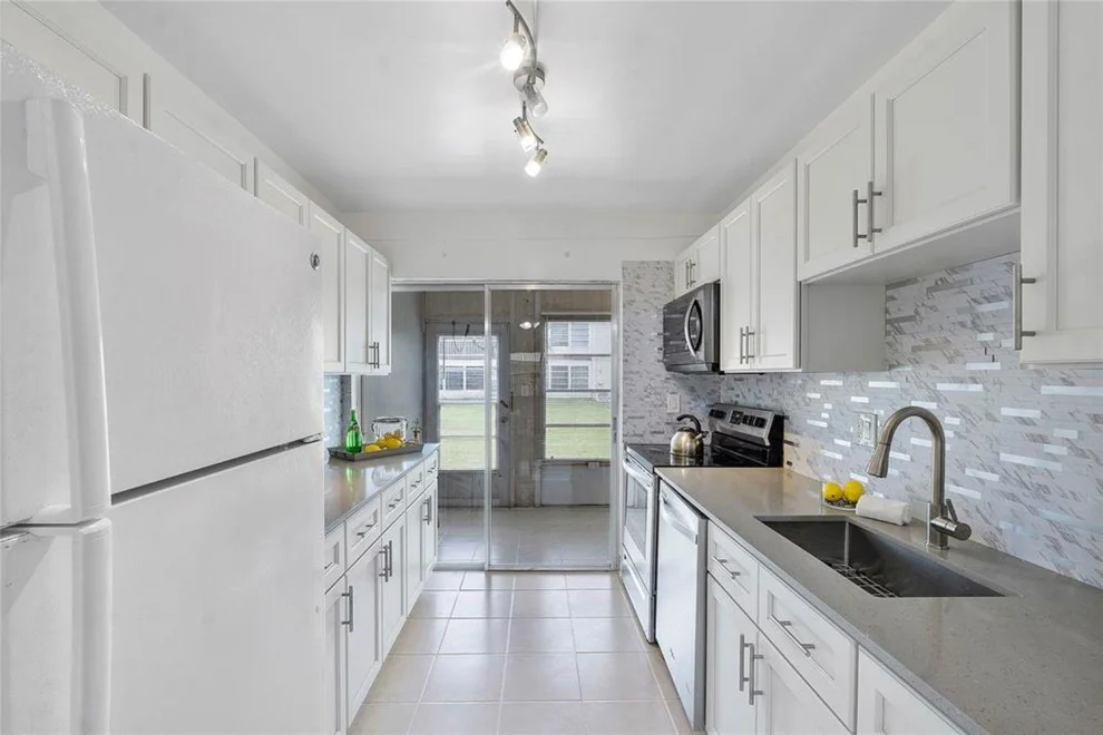 Unit for sale at 7500 NW 5th Court, Margate, FL 33063