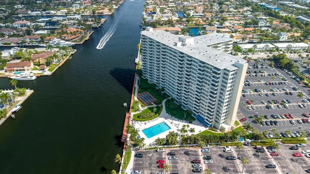 Unit for sale at 3200 NE 36th Street, Fort Lauderdale, FL 33308