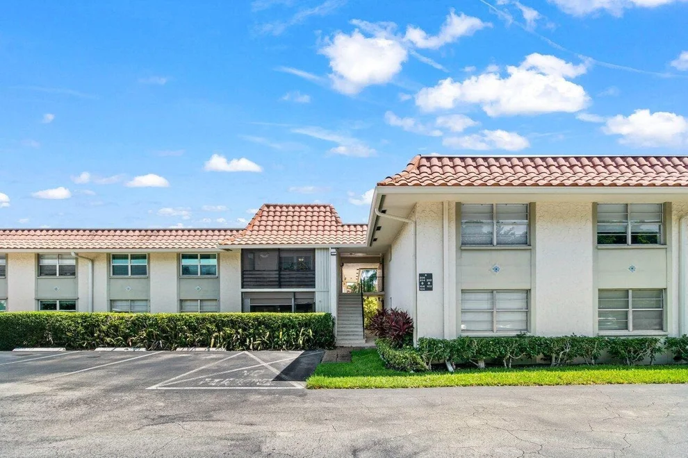 Unit for sale at 1124 NW 13th Street, Boca Raton, FL 33486