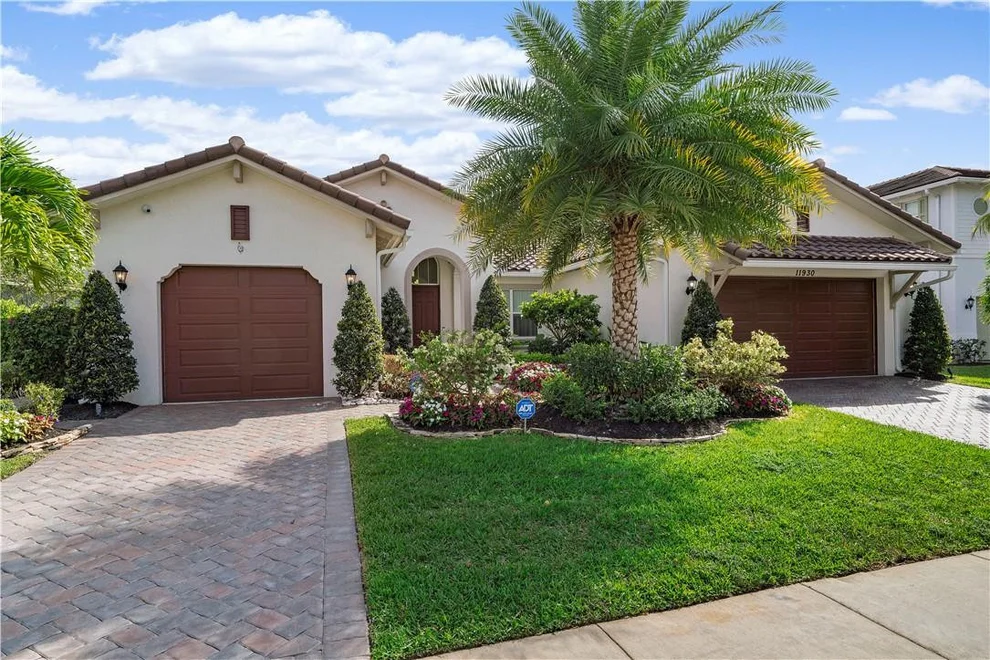 Unit for sale at 11930 NW 81st Court, Parkland, FL 33076