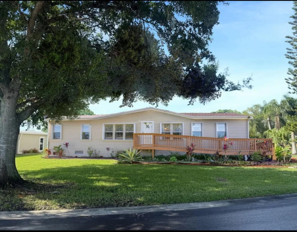 Unit for sale at 1510 SW 35th Circle, Okeechobee, FL 34974