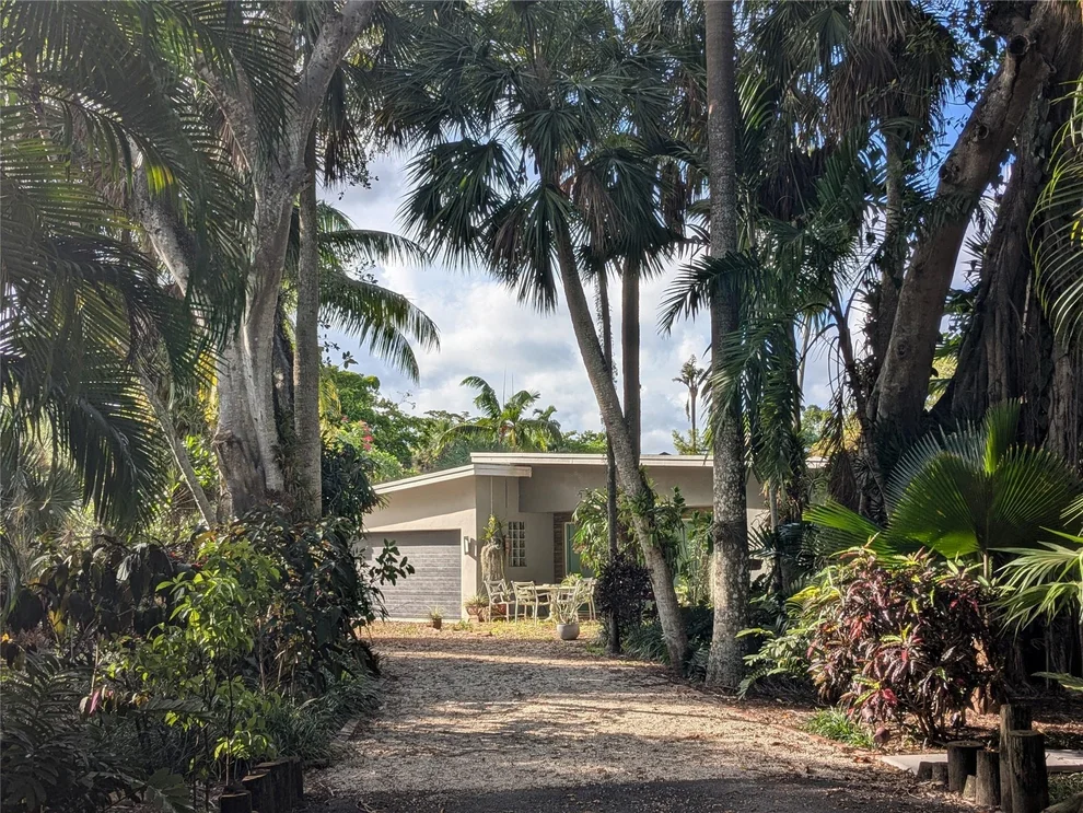 Unit for sale at 2180 SW 28 Way, Fort Lauderdale, FL 33312