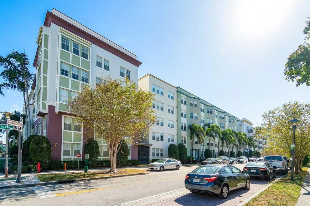 Unit for sale at 533 NE 3rd Avenue, Fort Lauderdale, FL 33301