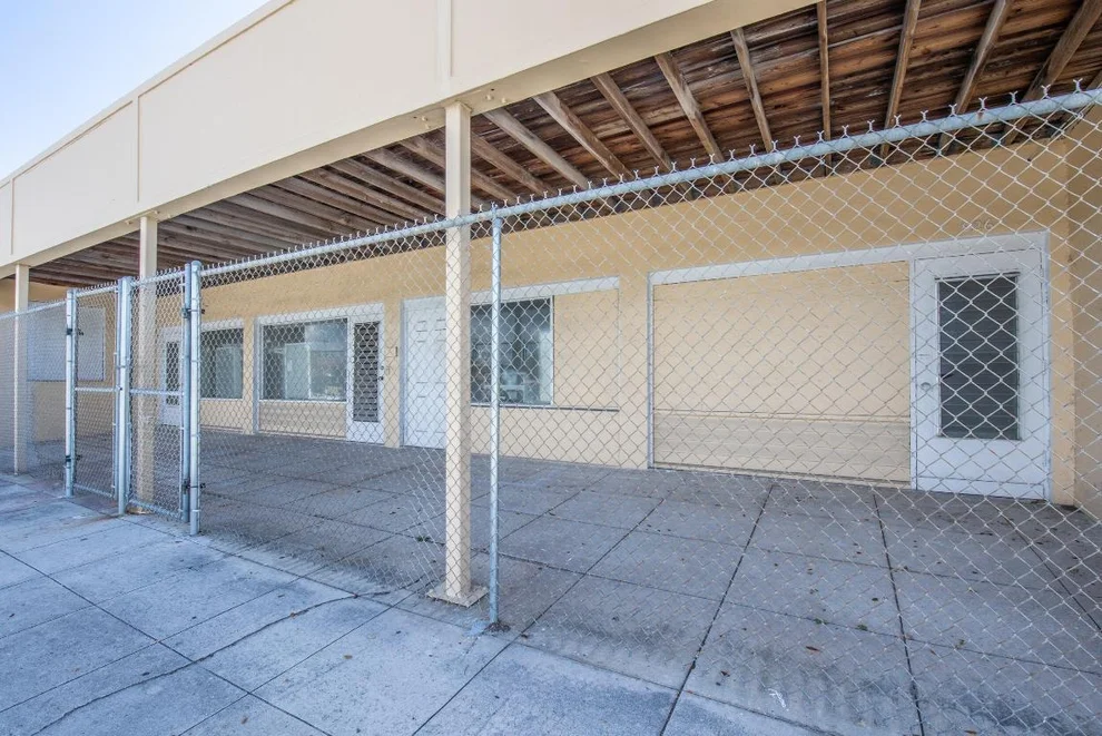 Unit for sale at 922 S Dixie Highway, Lake Worth Beach, FL 33460