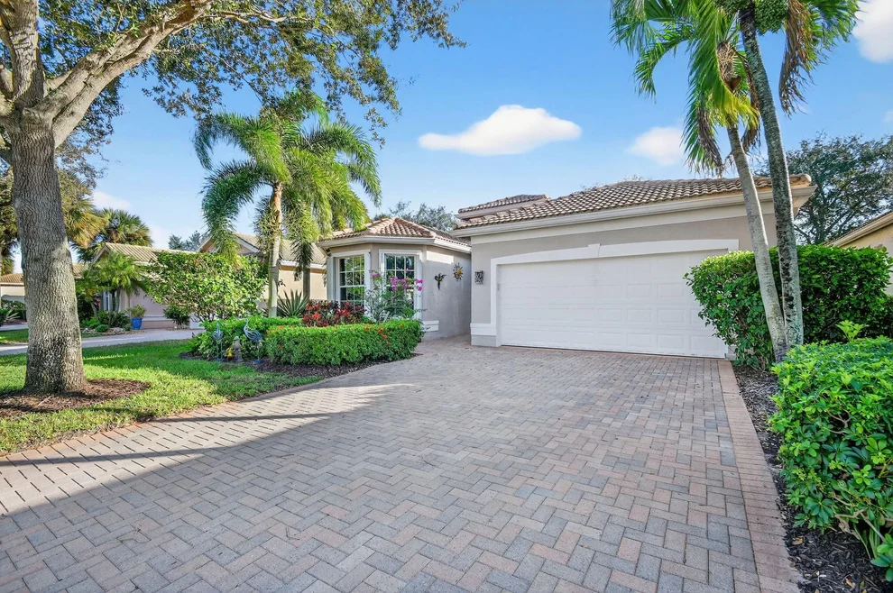Unit for sale at 8266 Sandpiper Glen Drive, Lake Worth, FL 33467