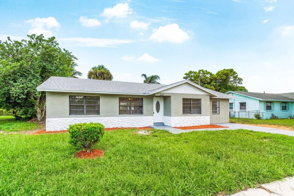 Unit for sale at 3103 Anderson Drive, Fort Pierce, FL 34946