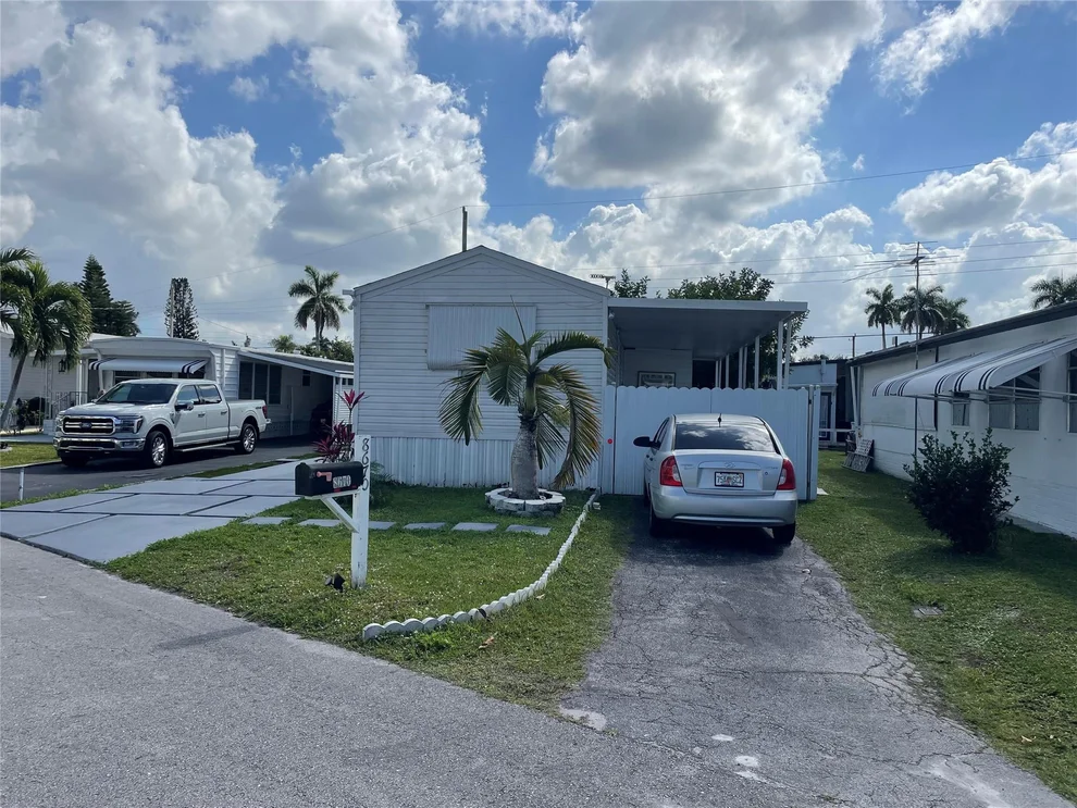 Unit for sale at 8670 SW 18th Court, Davie, FL 33324