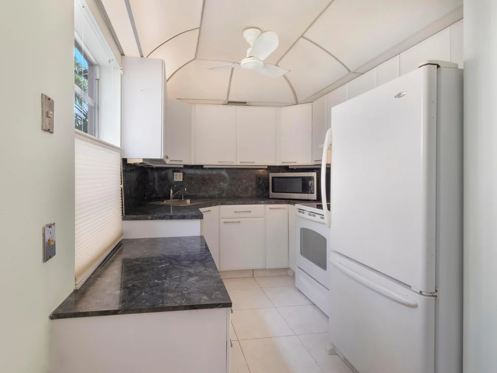 Unit for sale at 405 Burgundy I, Delray Beach, FL 33484