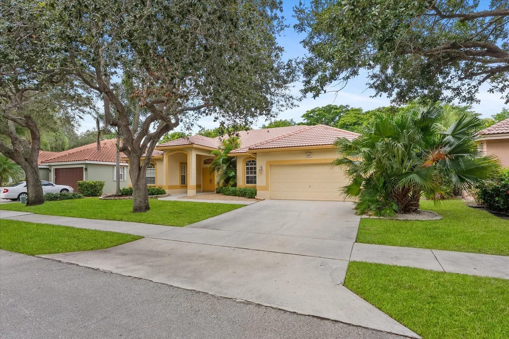 Unit for sale at 6315 NW 43rd Terrace, Coconut Creek, FL 33073