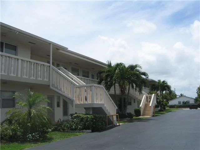 Unit for sale at 108 NE 20th Avenue, Boynton Beach, FL 33435