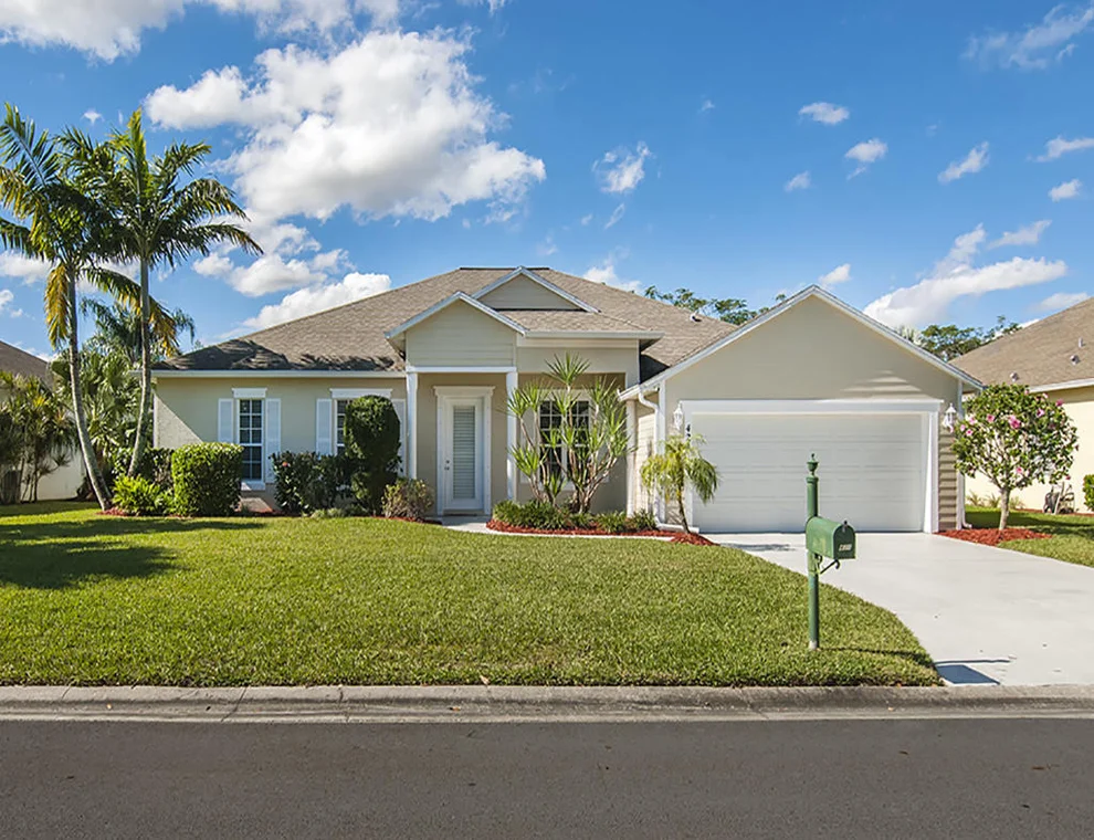 Unit for sale at 421 24th Avenue SW, Vero Beach, FL 32962