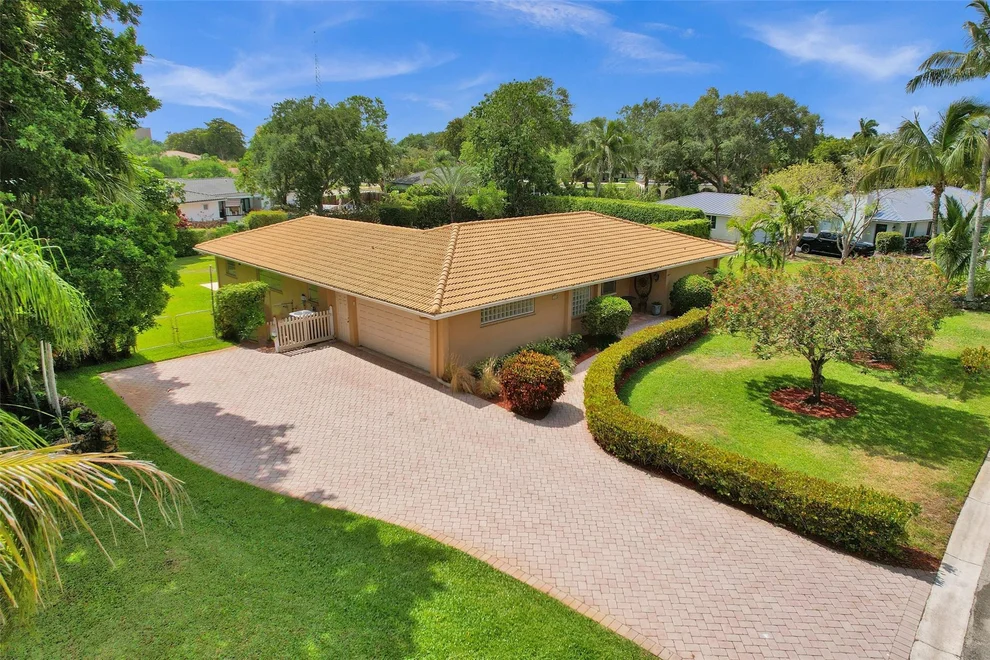 Unit for sale at 3001 NW 107th Avenue, Coral Springs, FL 33065