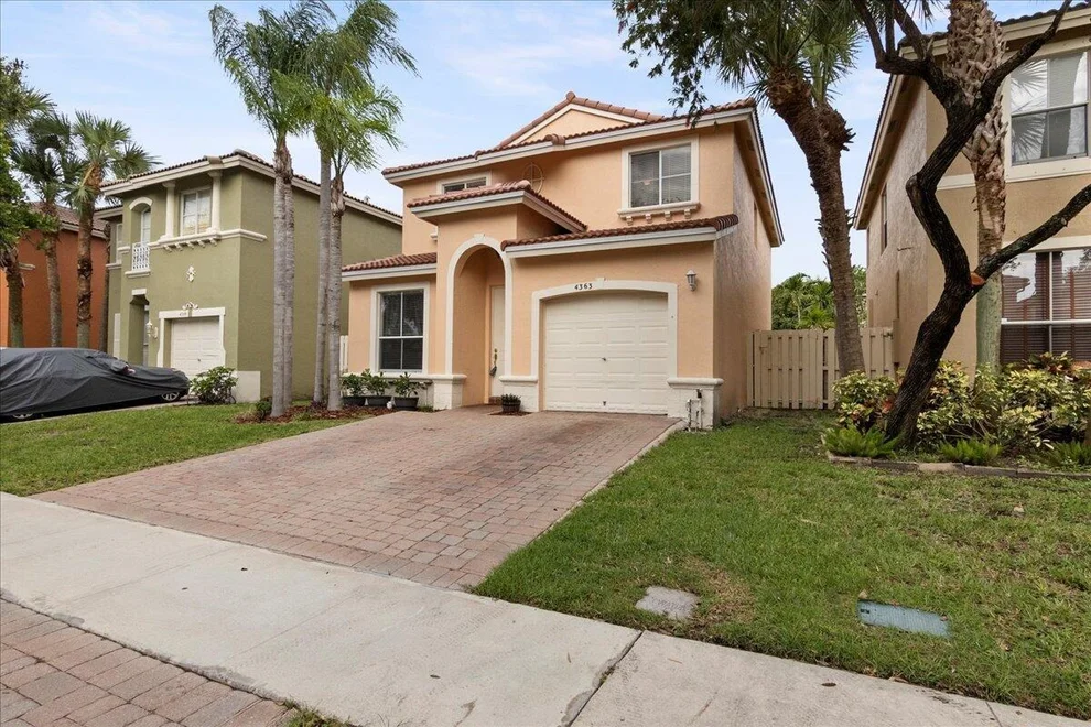Unit for sale at 4363 Lake Tahoe Circle, West Palm Beach, FL 33409