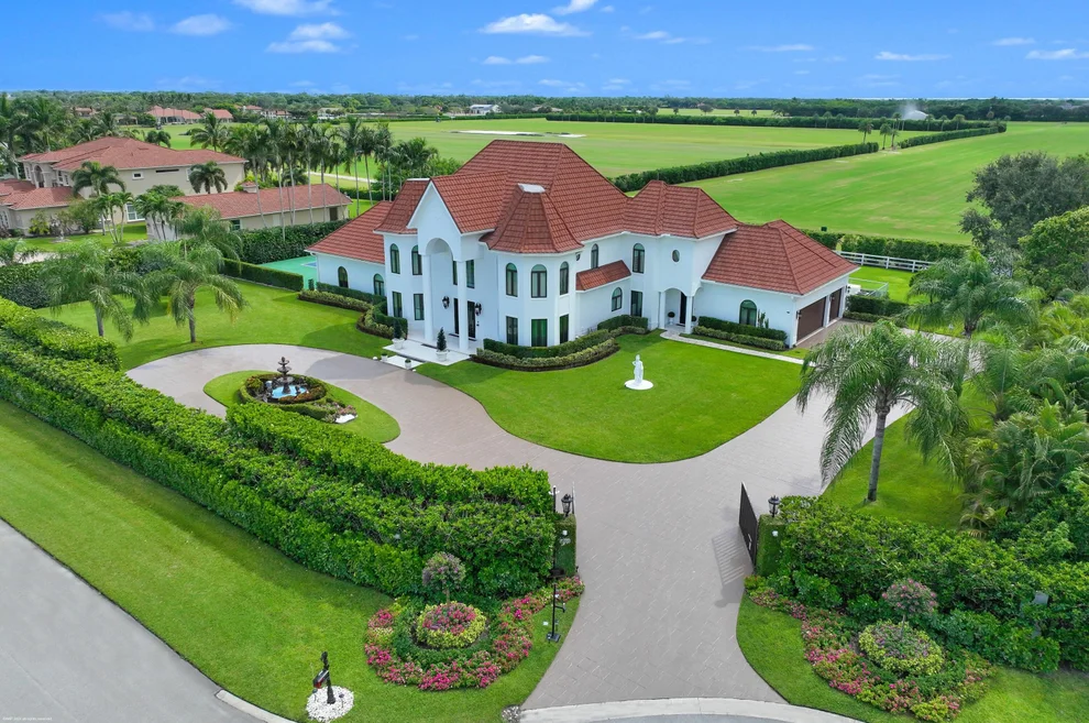 Unit for sale at 3900 Fieldview Way, Wellington, FL 33414