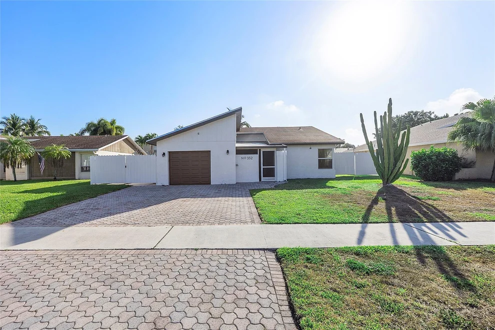 Unit for sale at 352 NW 41st Avenue, Deerfield Beach, FL 33442