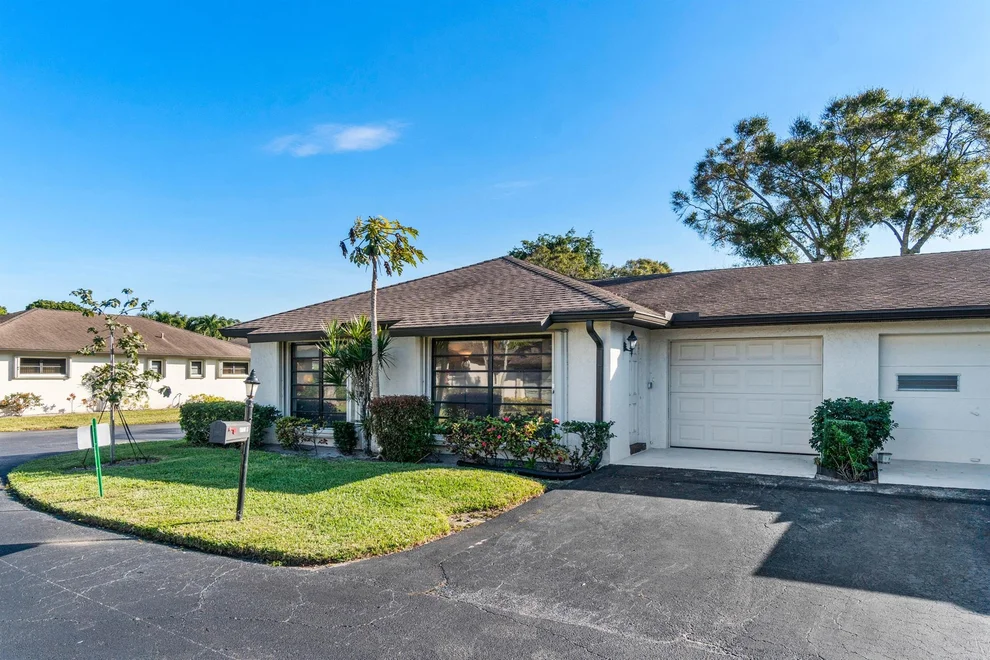 Unit for sale at 4703 Greentree Circle, Boynton Beach, FL 33436