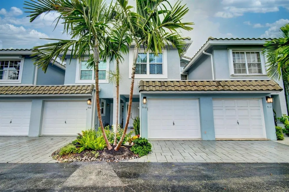 Unit for sale at 910 E Jeffery Street, Boca Raton, FL 33487
