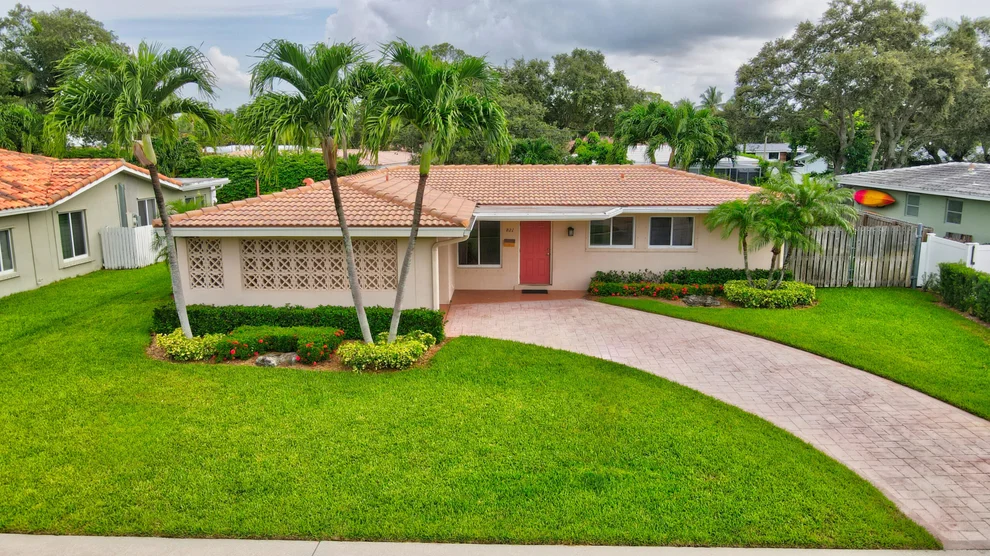 Unit for sale at 821 SW 3rd Street, Boca Raton, FL 33486