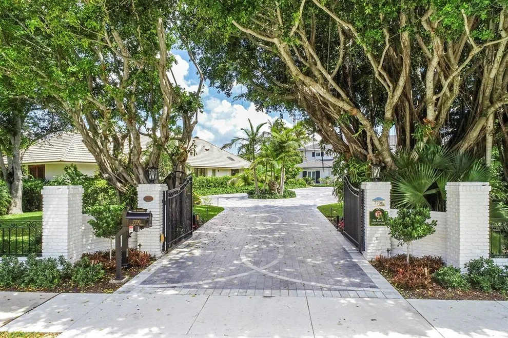 Unit for sale at 7700 S Flagler Drive, West Palm Beach, FL 33405
