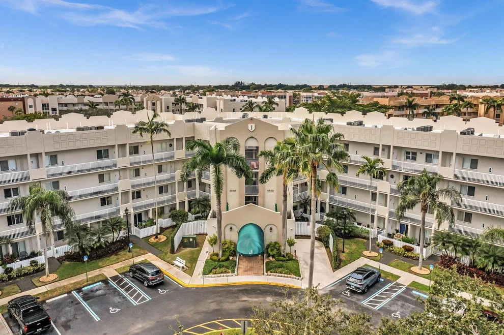 Unit for sale at 7775 Southampton Terrace, Tamarac, FL 33321