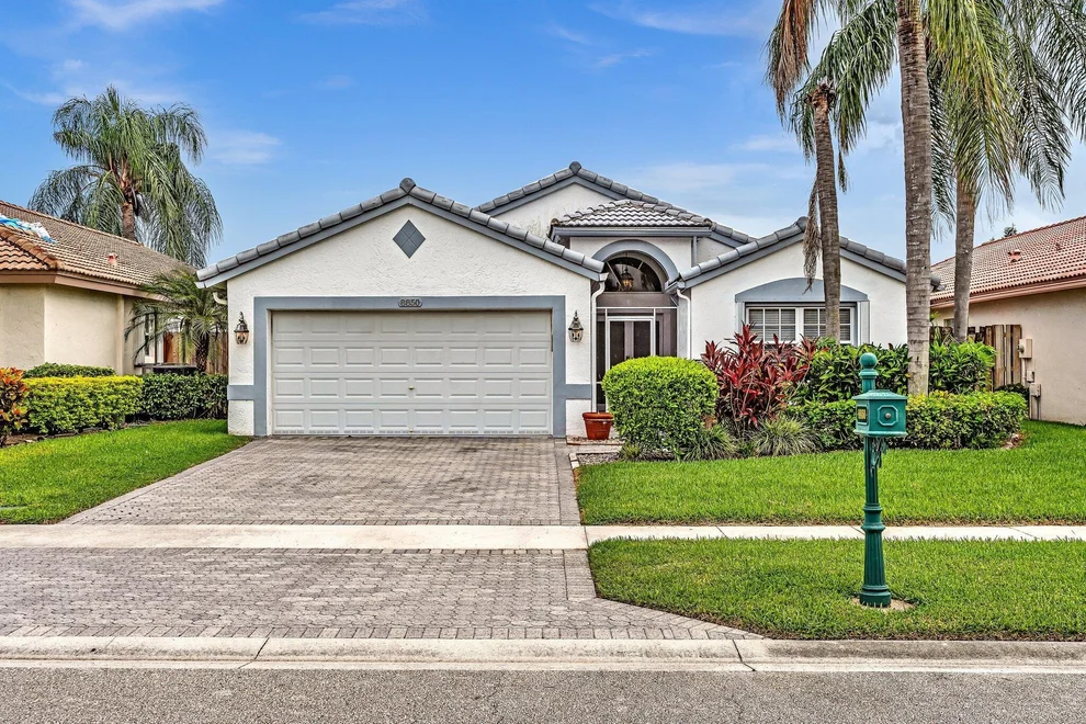 Unit for sale at 8850 Thames River Drive, Boca Raton, FL 33433