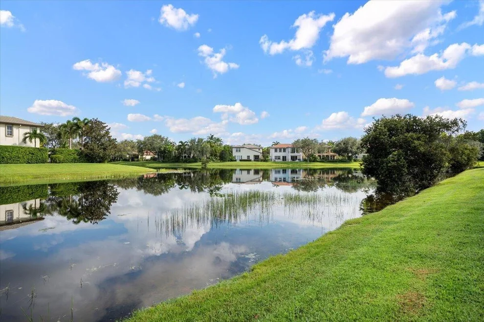 Unit for sale at 657 Castle Drive, Palm Beach Gardens, FL 33410