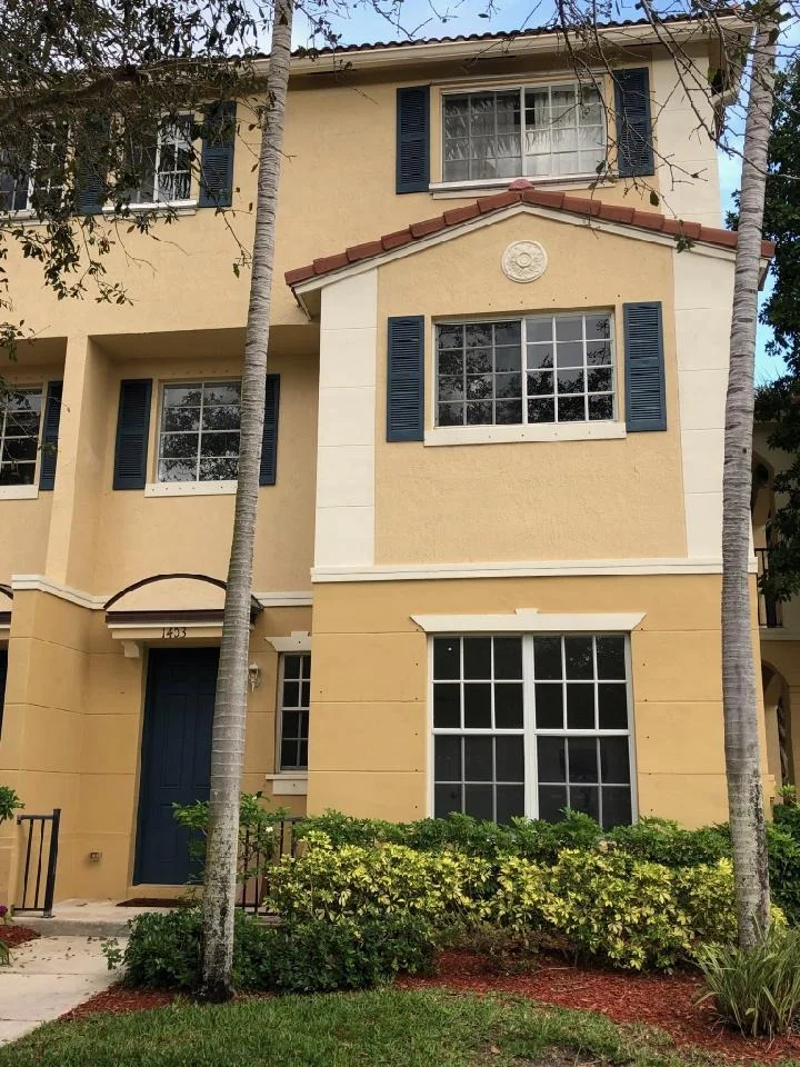 Unit for sale at 1403 W Wickham Circle, Delray Beach, FL 33445