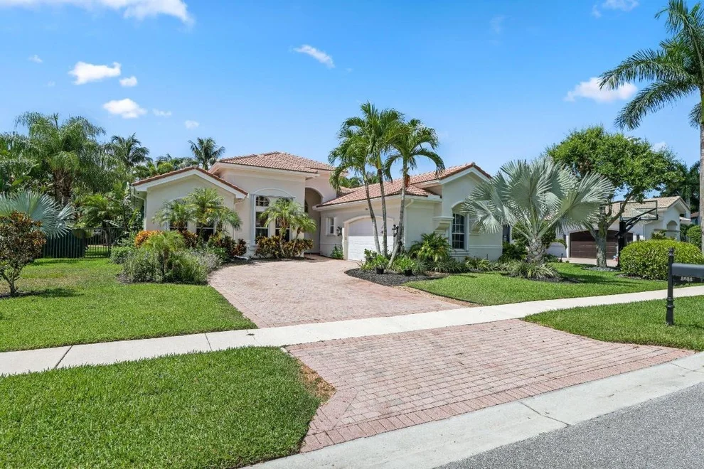 Unit for sale at 8888 Rockridge Glen Cove, Boynton Beach, FL 33473