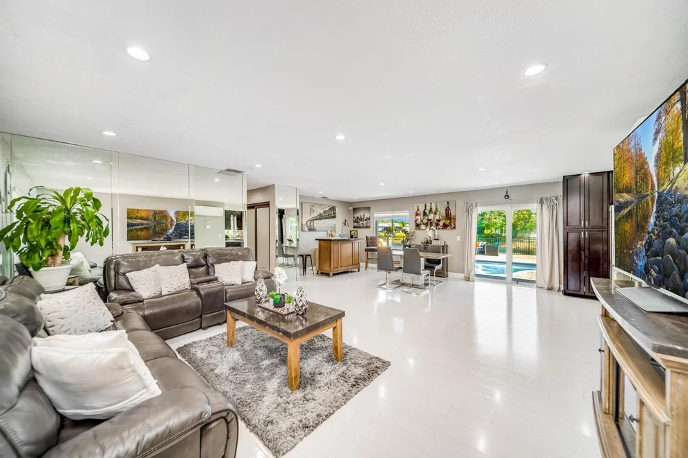 Unit for sale at 22306 Doran Avenue, Boca Raton, FL 33428