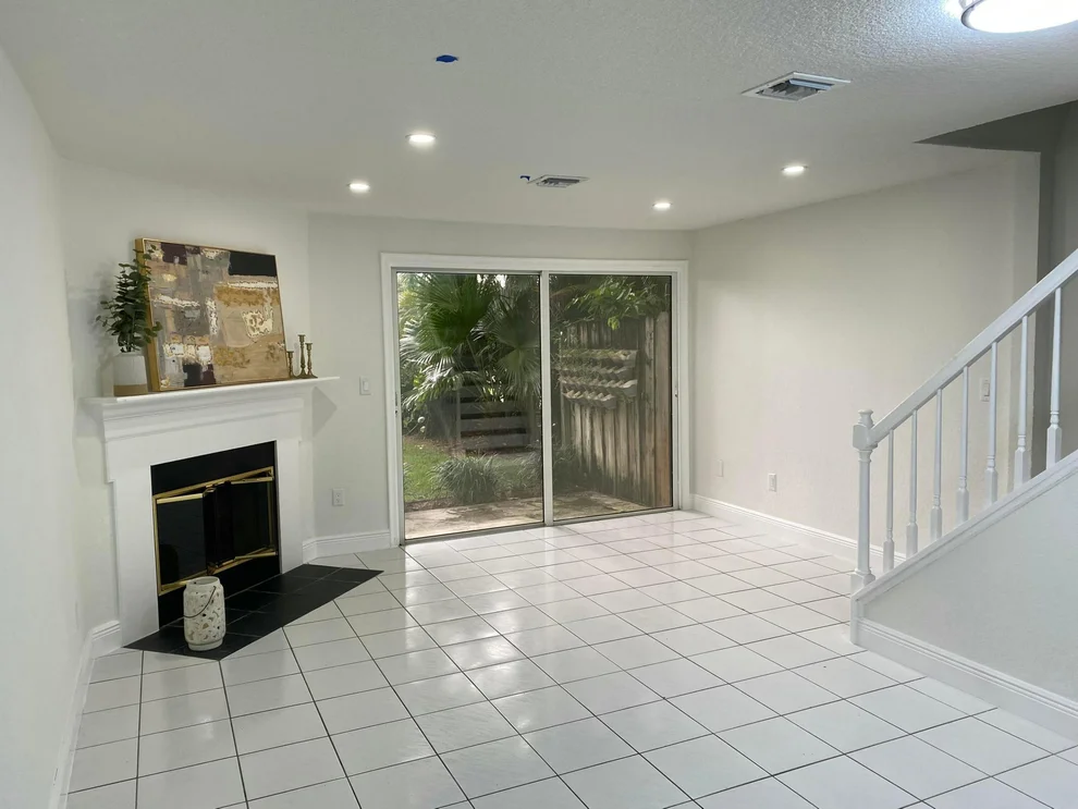 Unit for sale at 13474 Old Englishtown Rd Road, Wellington, FL 33414
