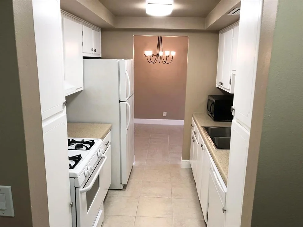 Unit for sale at 1601 S Flagler Drive, West Palm Beach, FL 33401