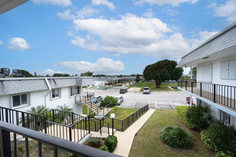 Unit for sale at 3402 Cynthia Lane, Lake Worth Beach, FL 33461