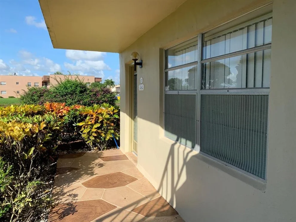 Unit for sale at 216 Burgundy E, Delray Beach, FL 33484