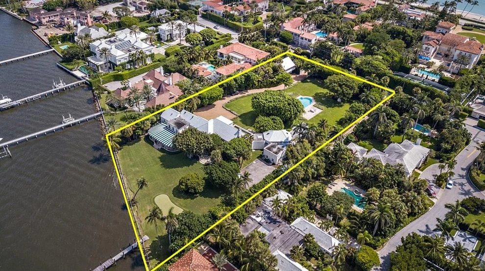 Unit for sale at 854 S County Road, Palm Beach, FL 33480