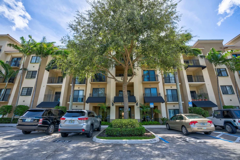 Unit for sale at 4903 Midtown Lane, Palm Beach Gardens, FL 33418