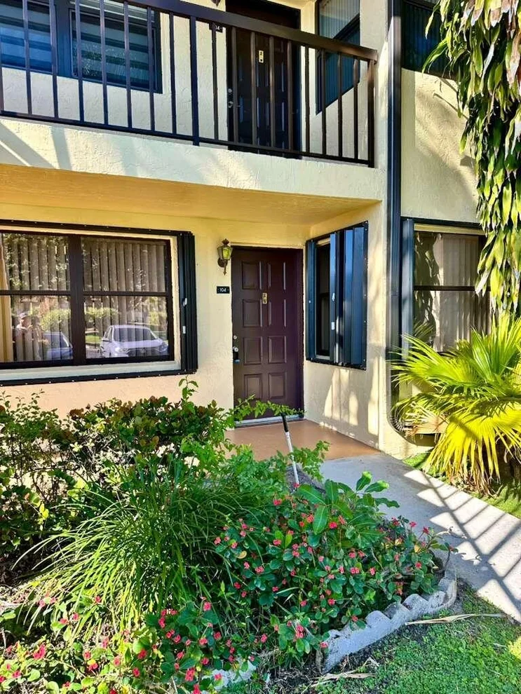Unit for sale at 4691 Lucerne Lakes Boulevard E, Lake Worth, FL 33467