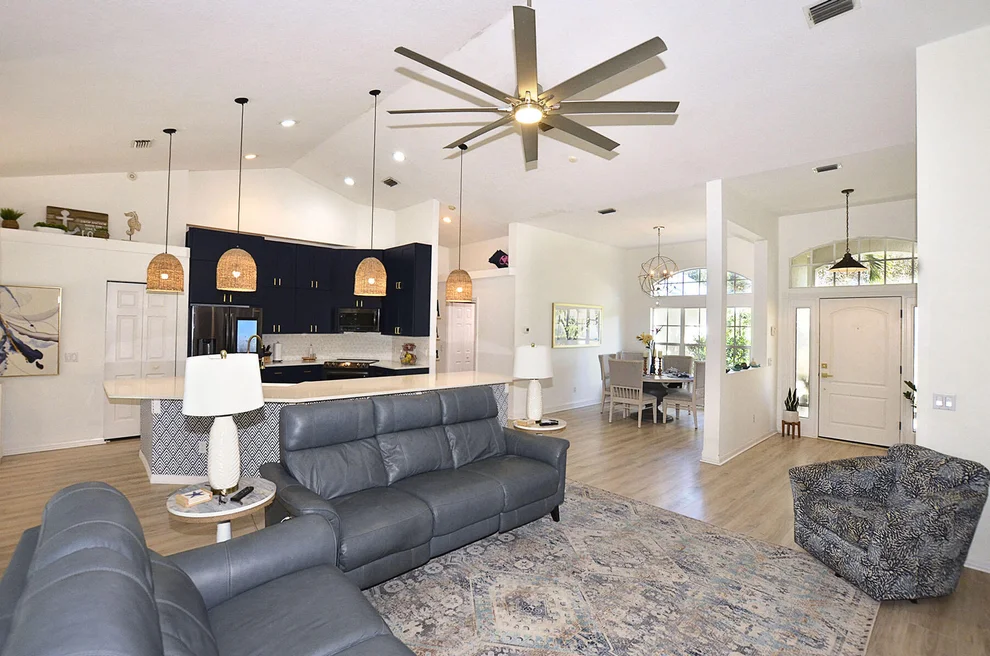 Unit for sale at 405 29th Court SW, Vero Beach, FL 32968