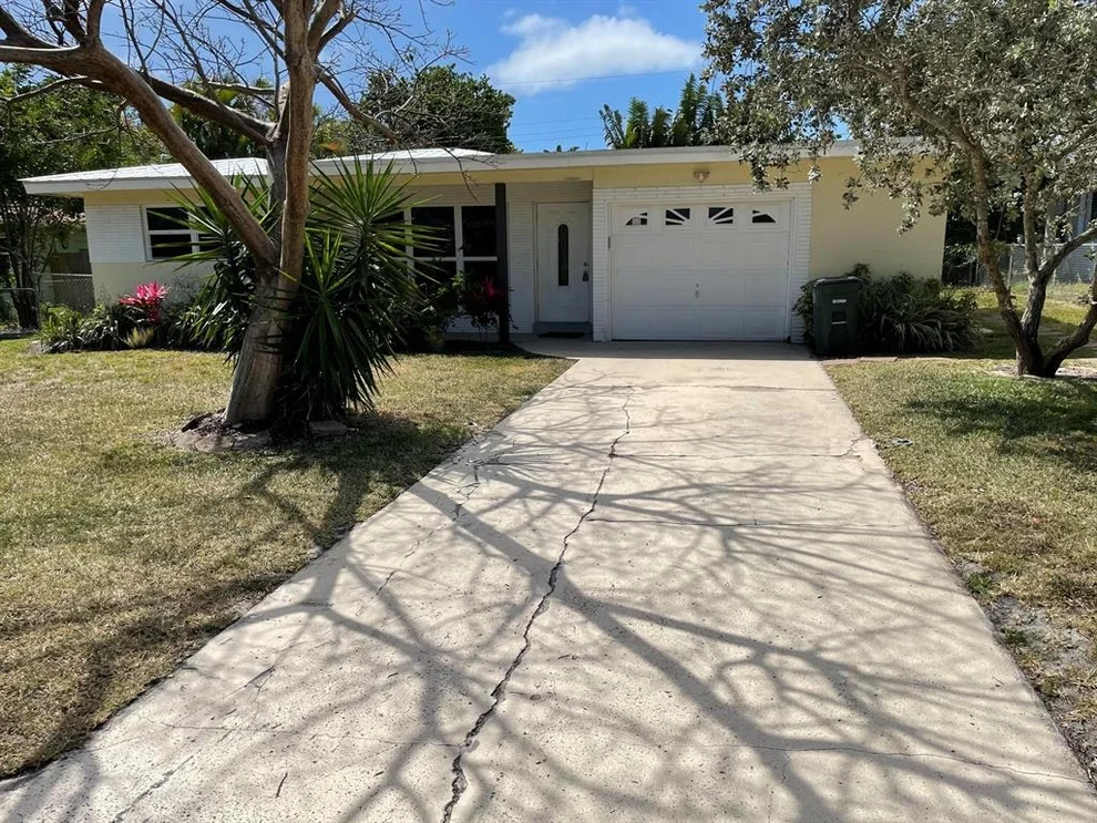 Unit for sale at 288 NW 11th Street, Boca Raton, FL 33432