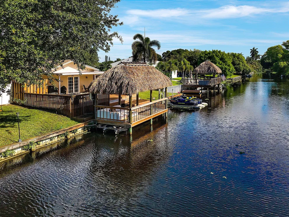 Unit for sale at 3267 Gondolier Way, Lake Worth, FL 33462