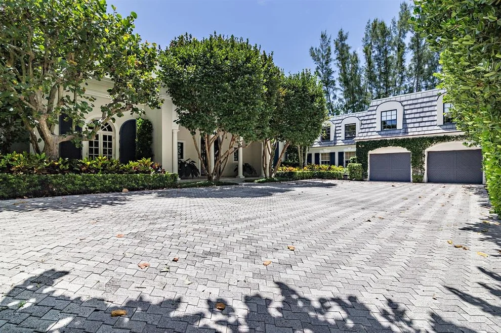Unit for sale at 6 Via Los Incas, Palm Beach, FL 33480