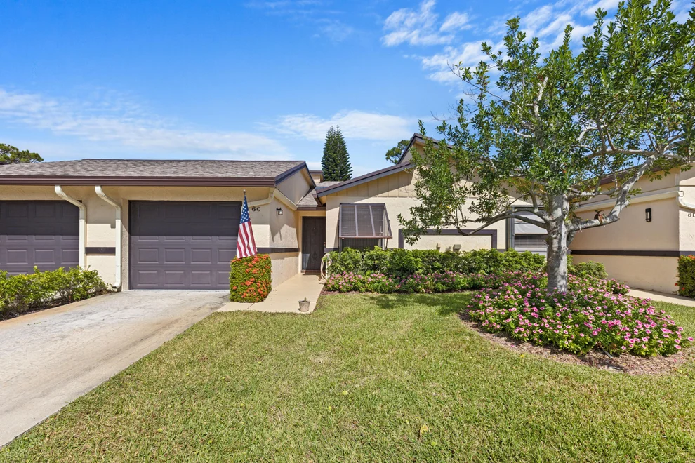Unit for sale at 6 Ridge Pointe Drive, Boynton Beach, FL 33435