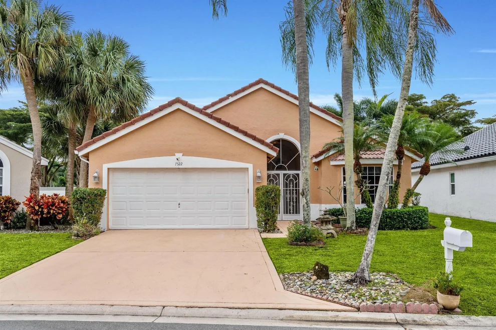 Unit for sale at 7522 Ironbridge Circle, Delray Beach, FL 33446