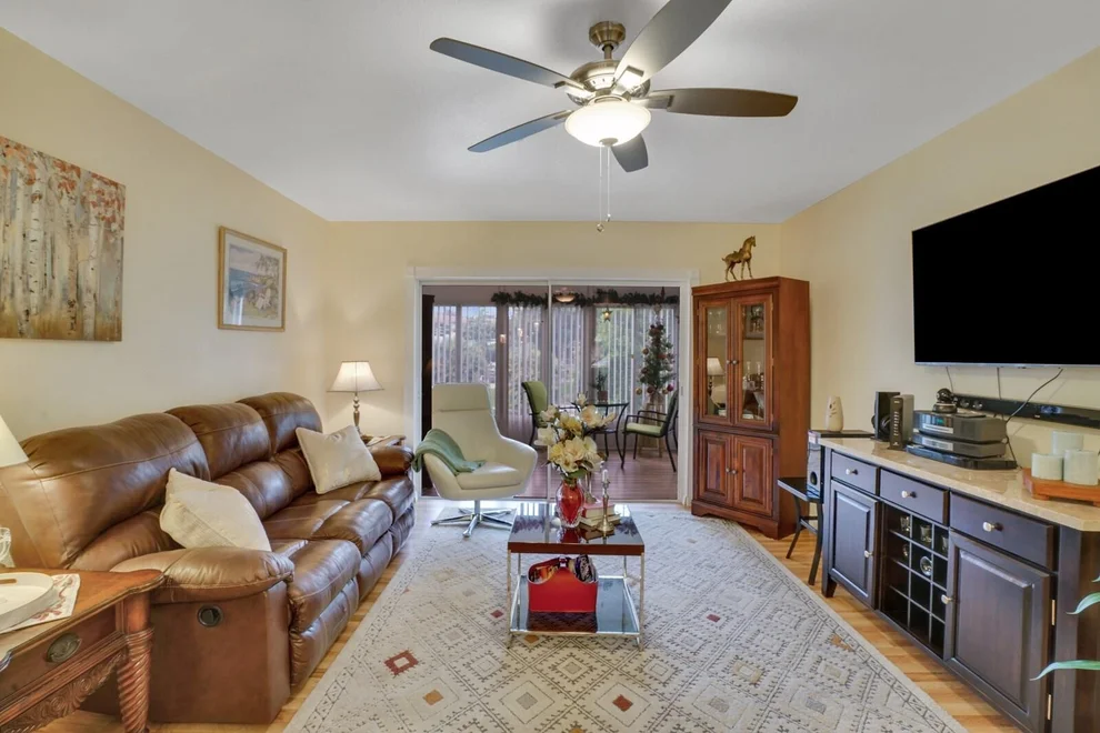 Unit for sale at 5141 W Oakland Park Boulevard, Lauderdale Lakes, FL 33313
