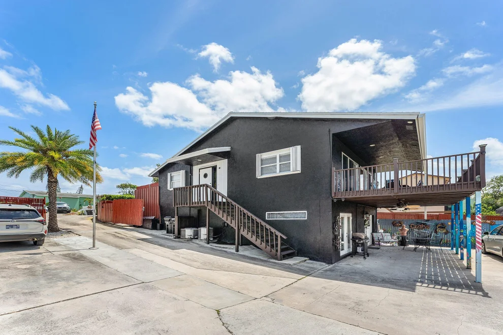 Unit for sale at 907 N A Street, Lake Worth Beach, FL 33460