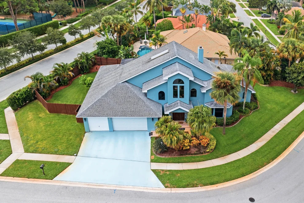 Unit for sale at 12871 La Rochelle Circle, Palm Beach Gardens, FL 33410